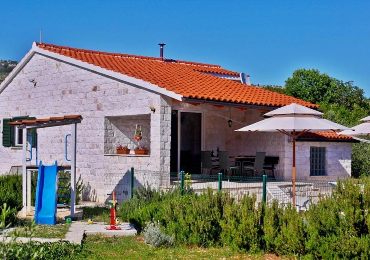Flamingo - House With Private Pool Villa Gornji Seget Exterior foto
