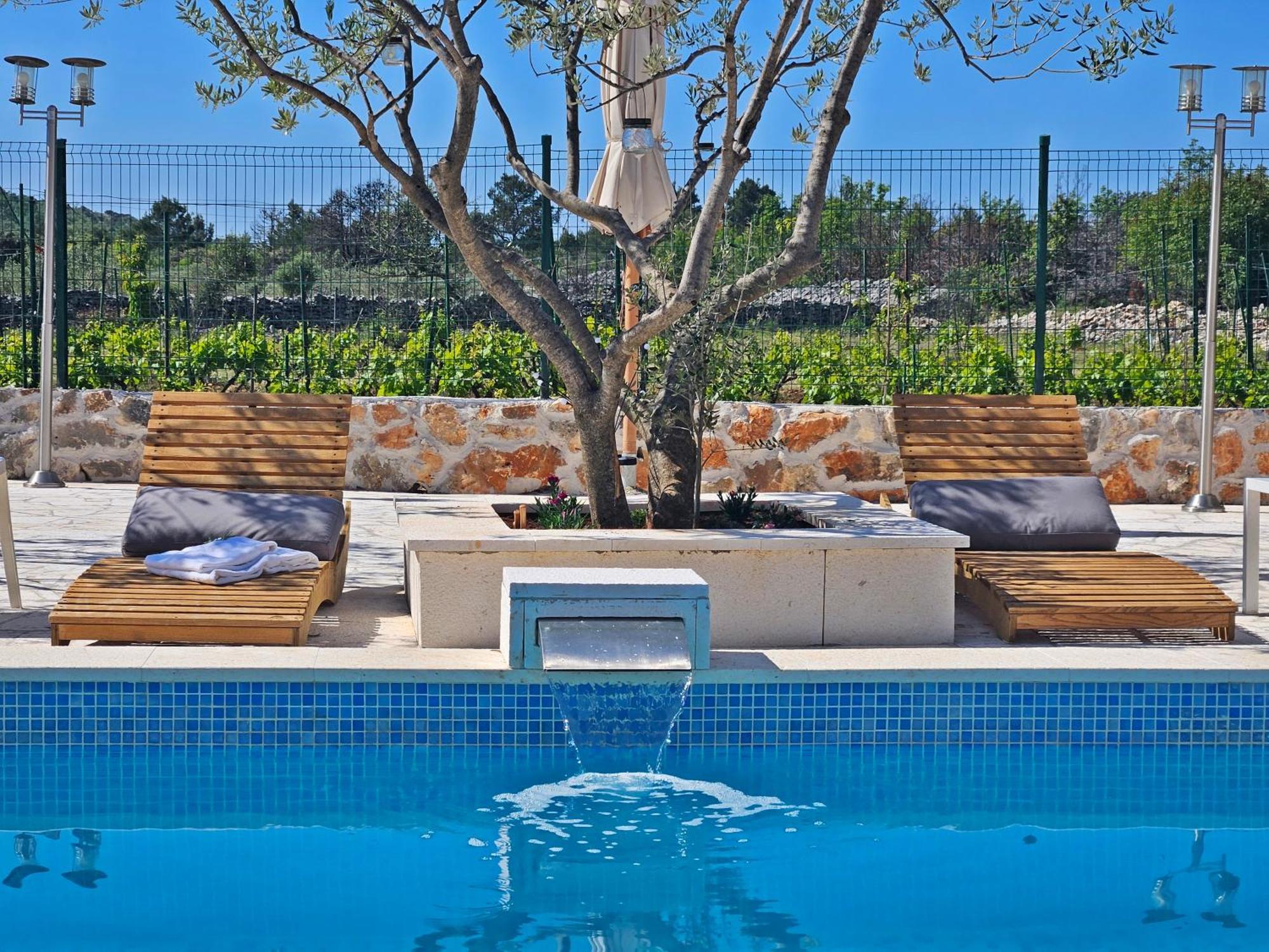 Flamingo - House With Private Pool Villa Gornji Seget Exterior foto