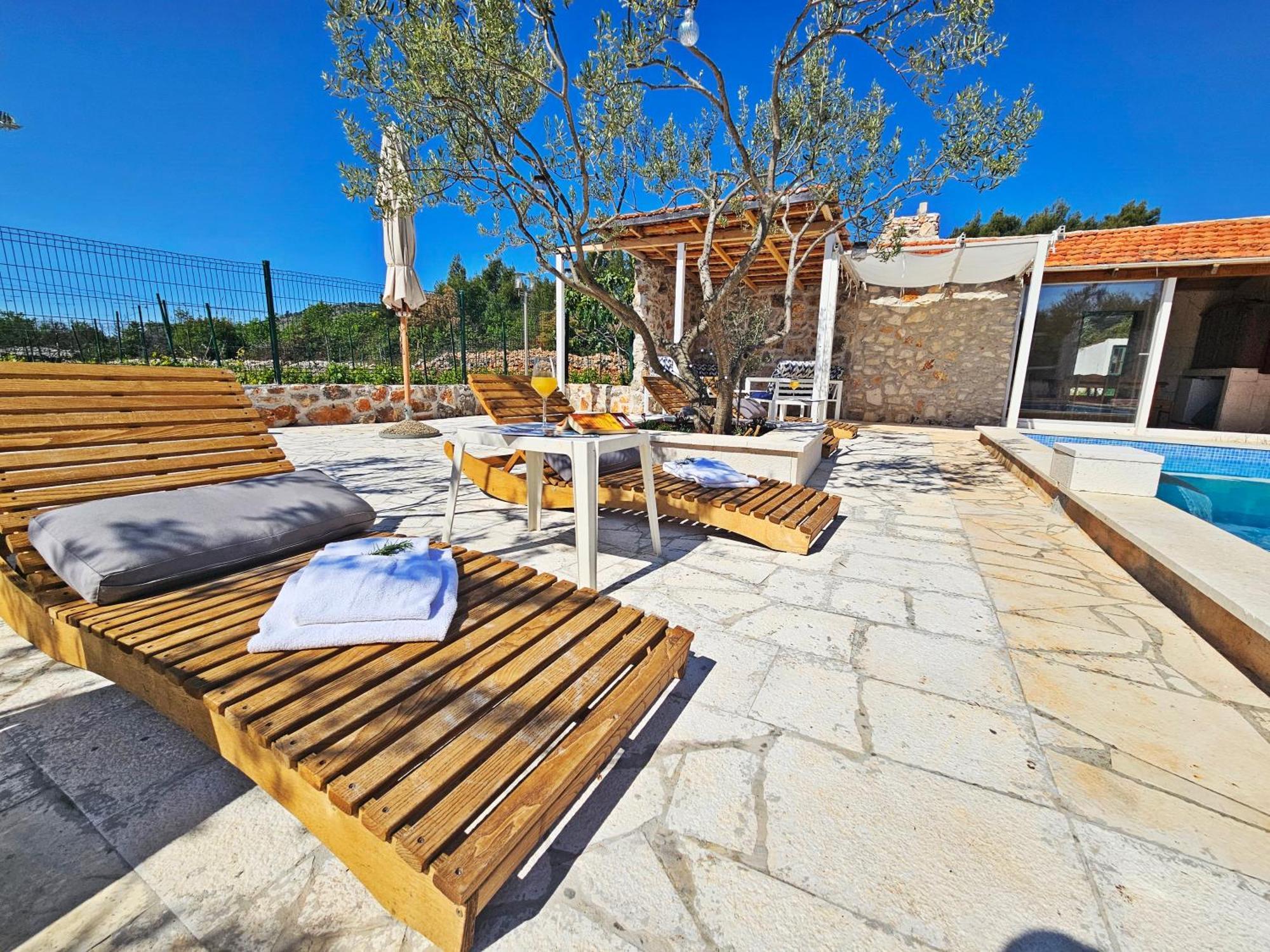 Flamingo - House With Private Pool Villa Gornji Seget Exterior foto